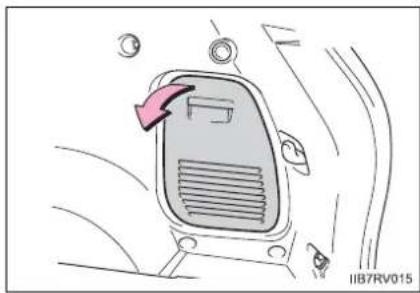 TOYOTA RAV4 (2013) - Taking out the jack and tool bag - 1