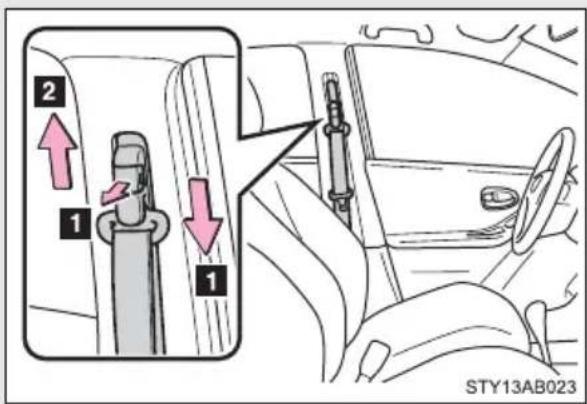 TOYOTA Yaris (2010) - Fastening the belt - 2