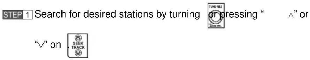 TOYOTA Yaris (2010) - Setting station presets (excluding XM® Satellite Radio) - 1