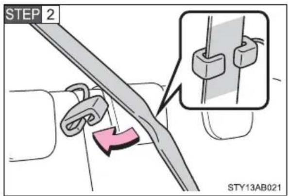 TOYOTA Yaris (2010) - ▶ Non-split rear seat - 2