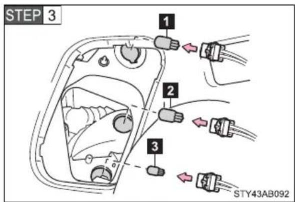 TOYOTA Yaris (2010) - Parking lights - 5