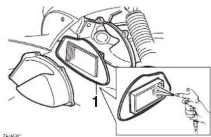 YAMAHA Cygnus 125 (2000) - PERIODIC MAINTENANCE AND MINOR REPAIR - 1