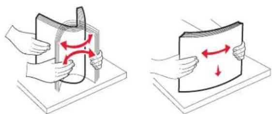 LEXMARK X792dtse - Loading the multipurpose feeder - 3