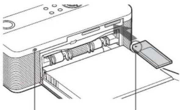 SONY DPP-FP55 - Insertion d'un « Memory Stick » - 1