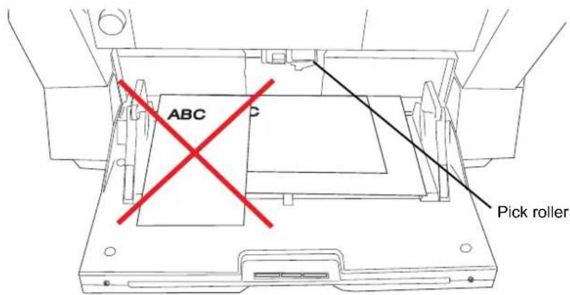 FUJITSU fi-5950 - Set the document against the side guide. - 4