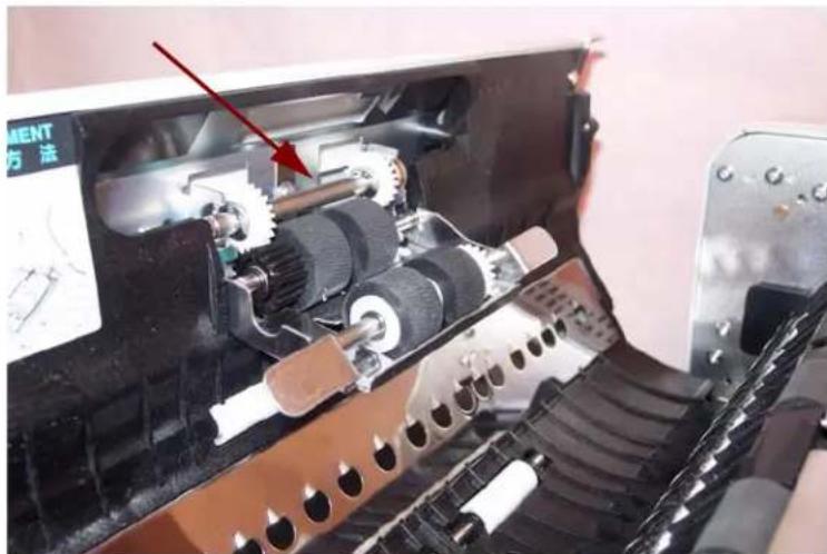 KODAK Truper 3210 - Replacing the paper feed roller module - 2