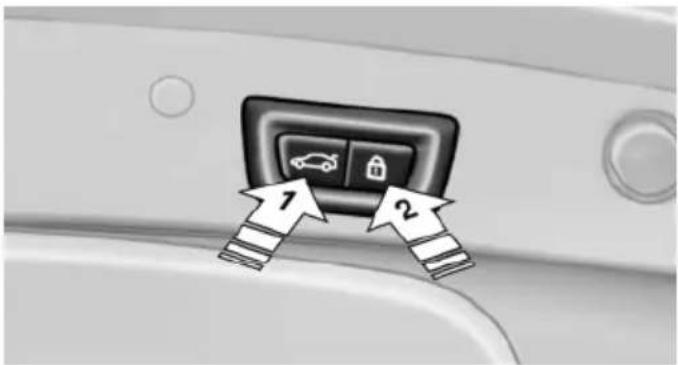 BMW 550i xDrive (2011) - Closing - 2