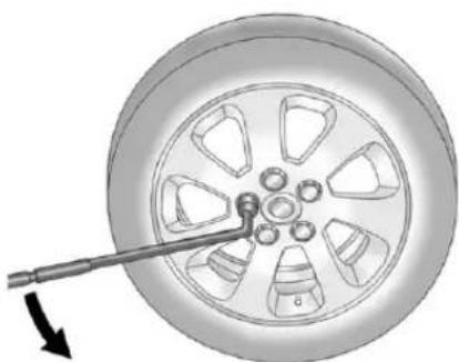 CHEVROLET Silverado 1500 (2012) - RemovingtheFlatTireand InstallingtheSpareTire - 4