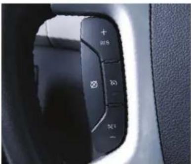 CHEVROLET Traverse (2011) - C rui se C o ntro I - 1