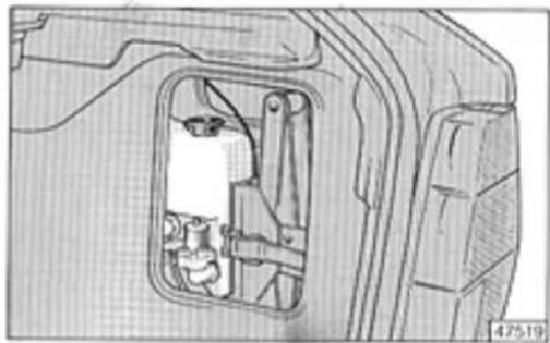 LANCIA Delta (1994) - Windscreen and rear window washer fluid - 1