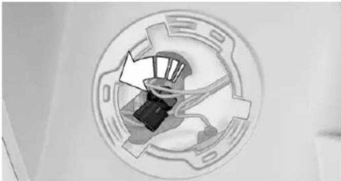 MINI Clubman (2014) - Remplacement de l'ampoule des projecteurs antibrouillard - 1