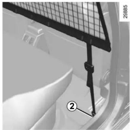 RENAULT Megane (2012) - Fitting the luggage net behind the front seats - 1