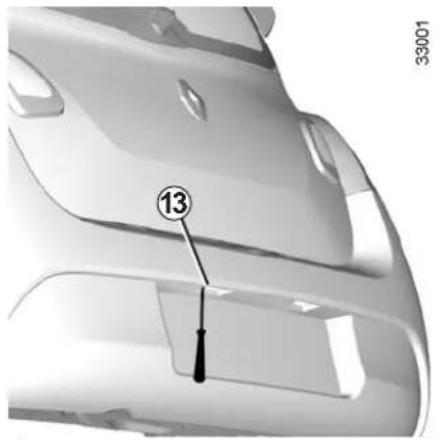 RENAULT Twingo (2012) - FEUX ARRIÈRE : remplacement des lampes (4/4) - 1