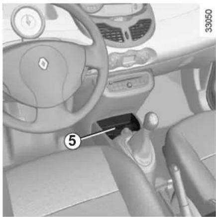 RENAULT Twingo (2012) - RANGEMENTS, AMÉNAGEMENTS HABITACLE (2/3) - 1