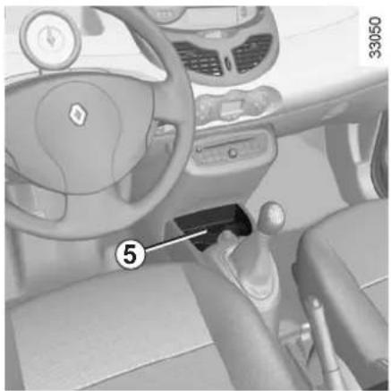 RENAULT Twingo (2011) - PASSENGER COMPARTMENT STORAGE/FITTINGS (2/3) - 1