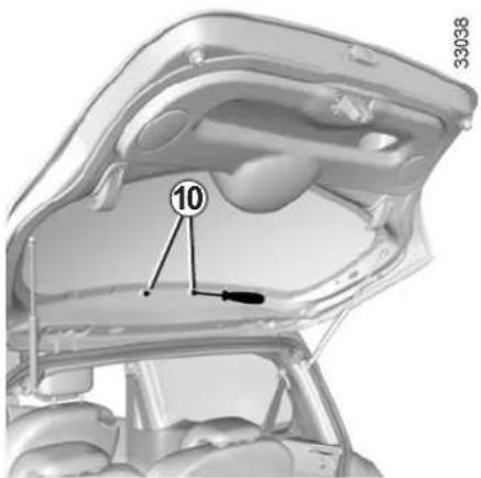 RENAULT Twingo (2011) - REAR LIGHTS: changing bulbs (3/4) - 1