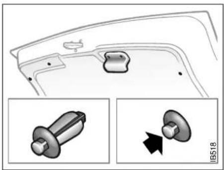 SAAB 9-5 (2003) - Changing bulbs - 1