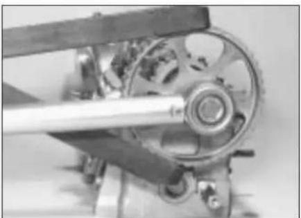 VOLKSWAGEN Jetta (1984) - Camshaft oil seal - renewal - 5