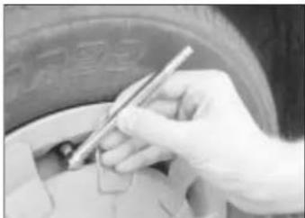 VOLKSWAGEN Jetta (1984) - Tyre condition and pressure - 3