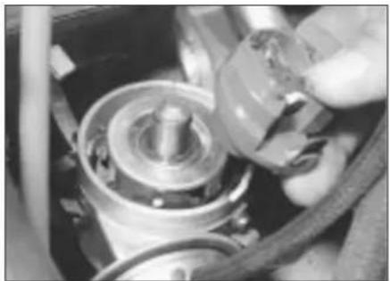VOLKSWAGEN Jetta (1984) - and 1.3 litre engines with hydraulic tappets - 1