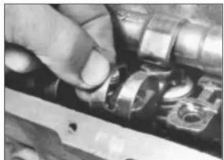 VOLKSWAGEN Jetta (1984) - Cylinder head - removal - 10