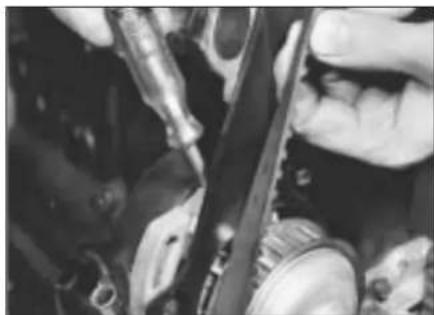 VOLKSWAGEN Jetta (1984) - Camshaft - refitting - 7