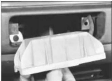 VOLKSWAGEN Jetta (1984) - Front indicator lights - 3