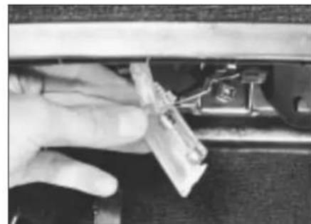 VOLKSWAGEN Golf (1984) - Luggage compartment light and glovebox light - 2