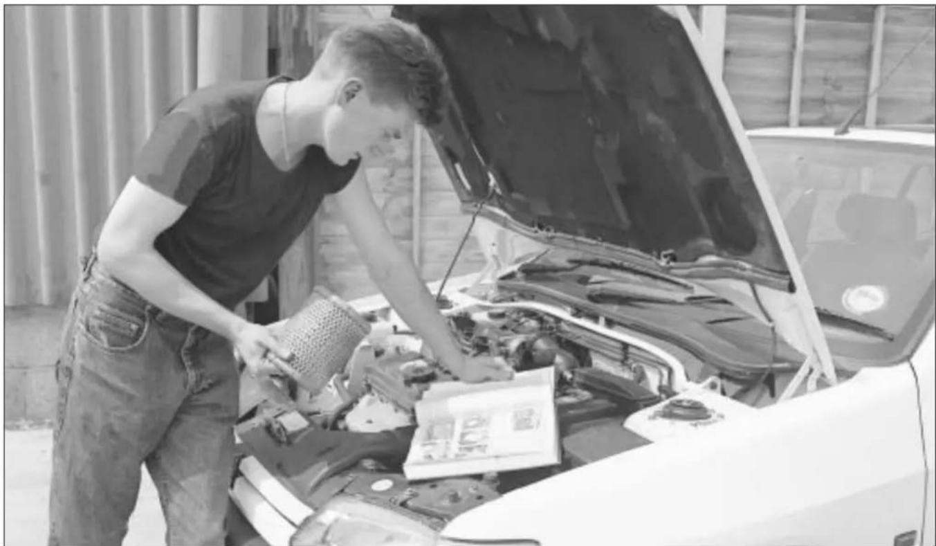 VOLKSWAGEN Golf (1984) - Routine maintenance and servicing - 1