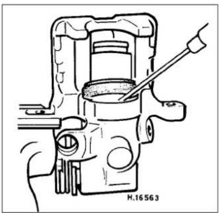 VOLKSWAGEN Golf (1984) - Rear calipers - 3