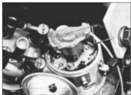 VOLKSWAGEN Golf (1984) - Stroboscopic timing light method - 1