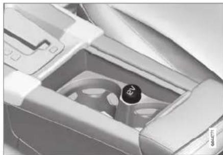 VOLVO V60 (2013) - Console de tunnel - prises 12 V - 1