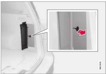 VOLVO V70 (2013) - Trappe de réservoir de carburant - ouverture manuelle - 1