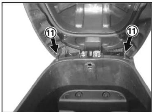 KYMCO Agility Carry - Helmet posts - 1