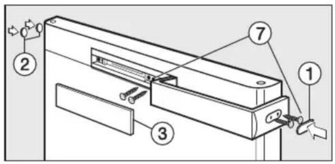 MIELE K 12024 S - Changement de la butée de porte - 1