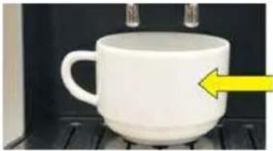 KRUPS Espresseria Automatic EA8025 - Preparation of a cappuccino or a caffe latte with the auto-cappuccino accessory - 3