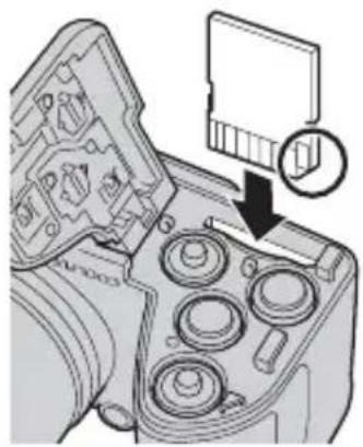 NIKON Coolpix L810 - Insertion d'une carte mémoire - 1