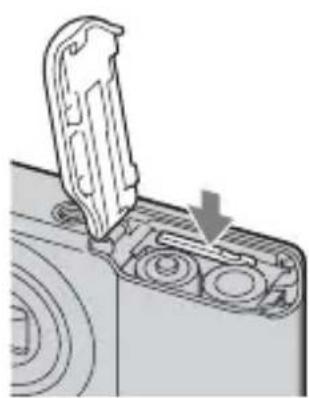 SONY Cybershot DSC-S2000 - Per rimuovere la scheda memoria - 1
