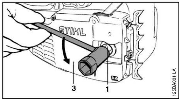 STIHL 009 - Mounting the Bar and Chain - 2