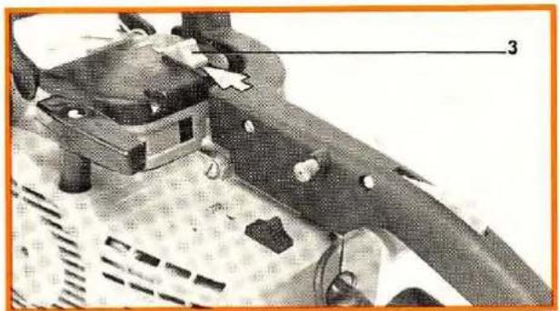 STIHL 011 - Starting procedure - 2