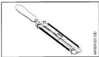 STIHL 021 - Use only special saw chain files - 2