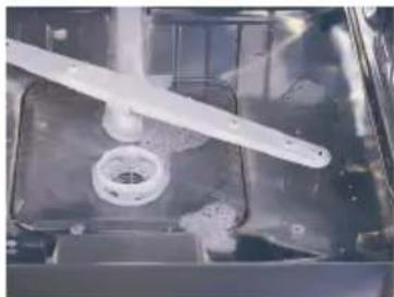 BLOMBERG GVN 9480 XBXL - Clogged impeller holes - 1