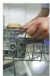 Pelgrim GVW480ONY - Adjusting the height of the upper basket - 1