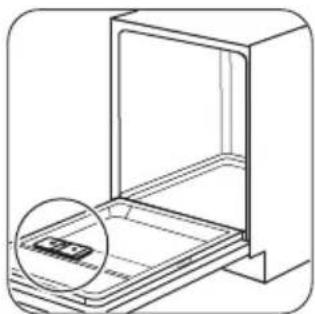 ZANUSSI ZDV14001FA - Remplissage du réservoir de sel régénérant - 3