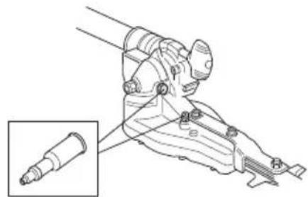 HUSQVARNA 327HDA65X-series - Einölen des Luftfilters - 3