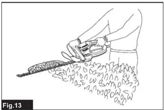 MAKITA UH5580 - 13