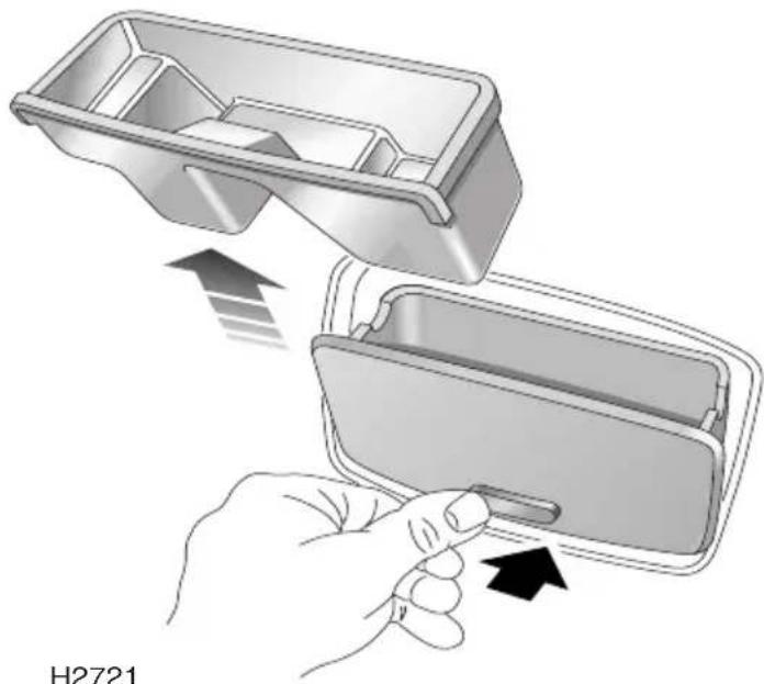 Rover 75 (1999) - Rear ashtray - 1