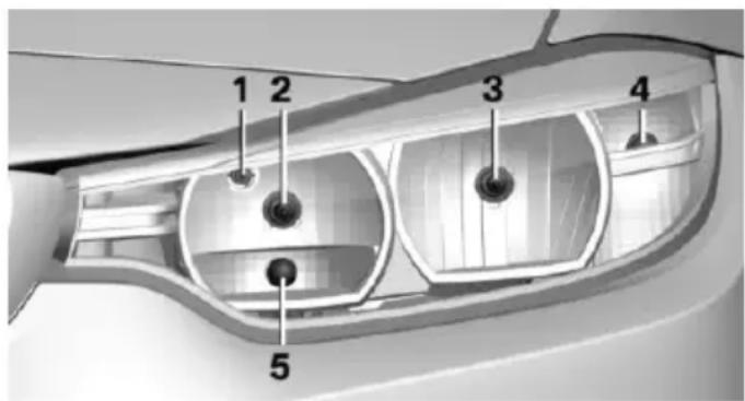 BMW 435i xDrive Coupe (2014) - Front lamps, bulb replacement - 1