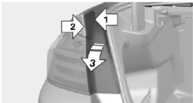 BMW 435i xDrive Coupe (2014) - Removing the exterior tail lamp - 1