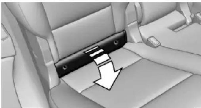 BMW 550i Gran Turismo (2014) - Exposing the lower LATCH anchors - 1